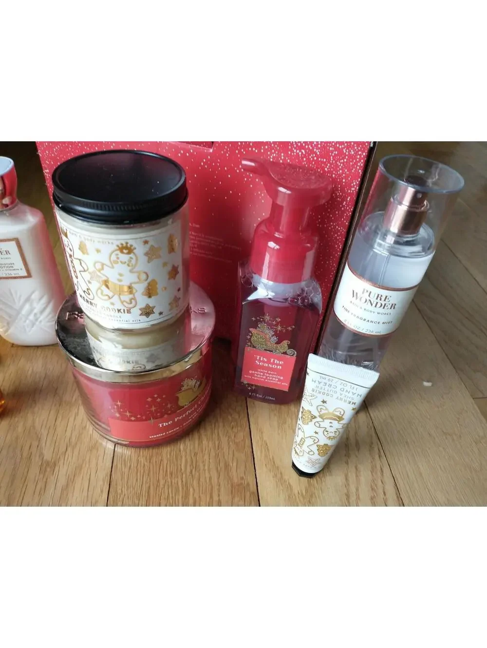 BATH & BODY WORKS 2021 8 PIECES GIFT SET 